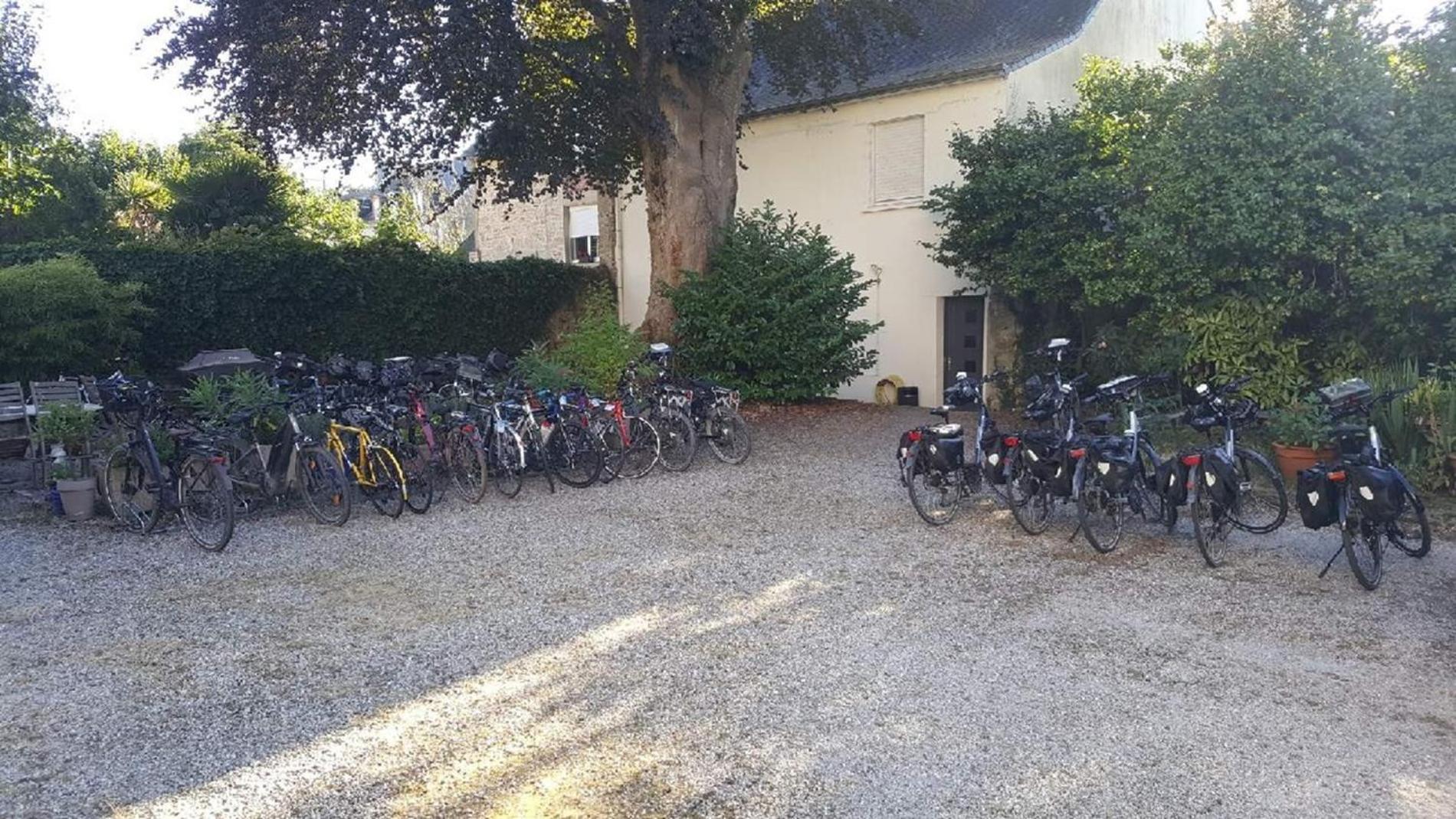 L'Annexe Residence Hoteliere Classee Pontivy Exterior photo
