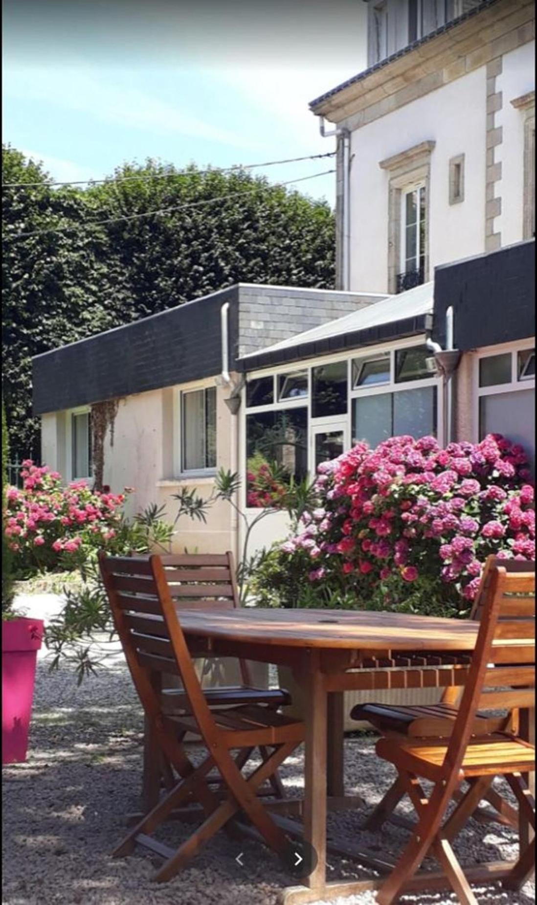 L'Annexe Residence Hoteliere Classee Pontivy Exterior photo